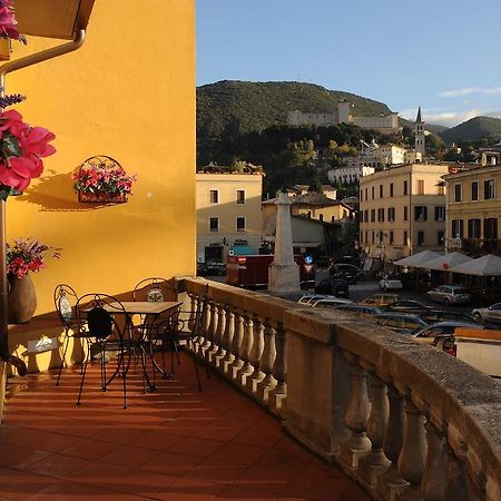 La Terrazza Διαμέρισμα Σπολέτο Εξωτερικό φωτογραφία